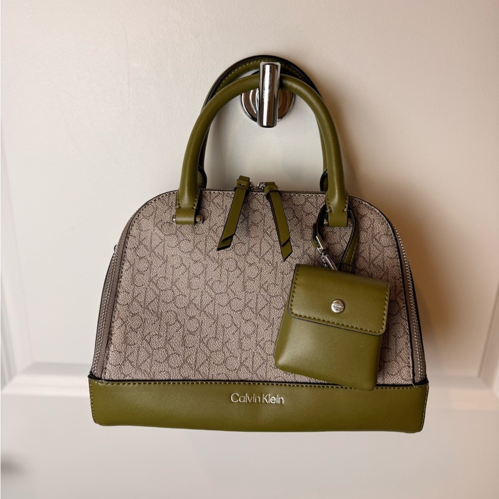 RARE Calvin Klein Logo Satchel with Removable Pouch, Green - Picture 2 of 13